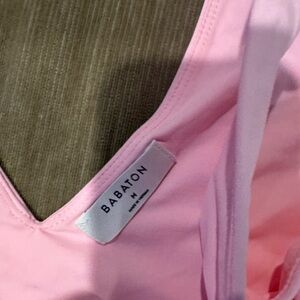 Babaton Daisy Pink Contour V-Neck